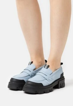 KG Kurt Geiger Trekker Loafer - Slip-Ons - Pale/Blue