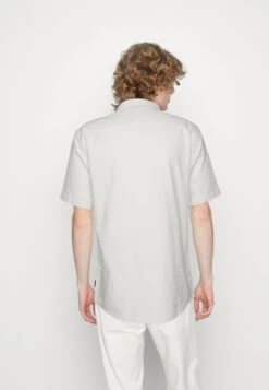 Only & Sons Onsalvaro Resort - Shirt - Silver Lining -Zalando UK-Outlet 448dfd4c0ac04c1c93888246c6d5aa47