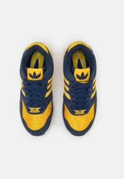 Adidas Originals Zx 1000 C Unisex - Trainers - Navy Blue/Bright Gold/White -Zalando UK-Outlet 452d2a8939aa41f2a681c0f7eebbea31
