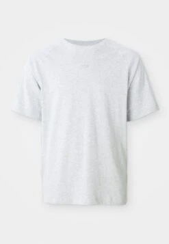 Adidas Originals TEE - Basic T-shirt - Linen Green 21 Adidas Originals TEE - Basic T-shirt - Linen Green -Zalando UK-Outlet 462651531b444f0b9a0b4eb66221c1c2