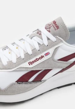 Reebok Classic Cl Legacy Unisex- Trainers - Footwear White/Pure Grey/Classic Burgundy -Zalando UK-Outlet 462eeafdd8c54692a6f0ca4a47745a0c