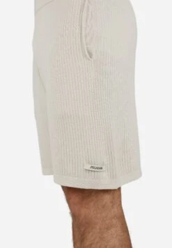 Pegador CAMPBELL - Shorts - Off-white -Zalando UK-Outlet 46f27051fa59409ab38fcca9b229f63a
