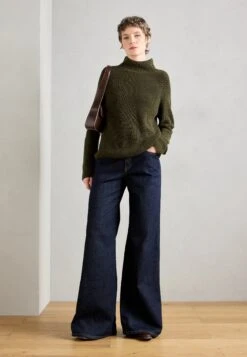 Marc O'Polo LONGSLEEVE STAND UP COLLAR - Jumper - Olive -Zalando UK-Outlet 48a2b7d44fe54777ace5f11eb34ccec1