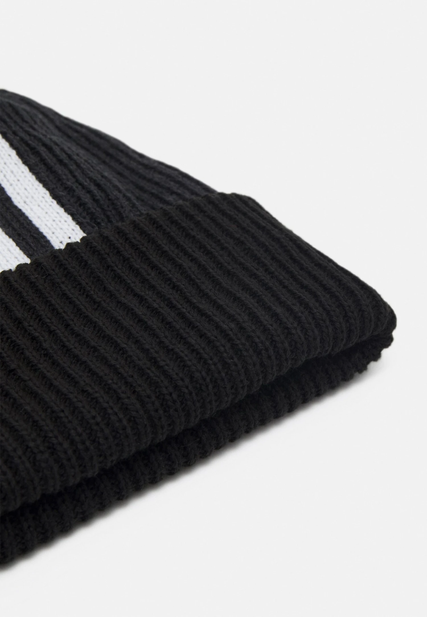 Adidas Originals Pompom Adicolor - Beanie - Black 3 Adidas Originals Pompom Adicolor - Beanie - Black - Image 3