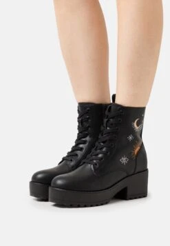 Even&Odd Platform Ankle Boots - Black