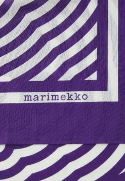 Marimekko ASTRILLI UNIKKO UNISEX - Foulard - Purple/off-white -Zalando UK-Outlet 4b146c1bd58243338bbf744904c49b39