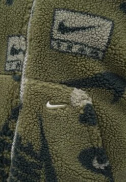 Nike Sportswear STREET - Waistcoat - Medium Olive/neutral Olive -Zalando UK-Outlet 4dc836484cb4404bbcf03283af0ddf1b