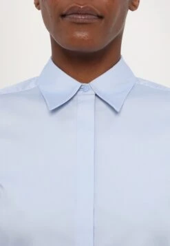 Tiger Of Sweden LAINO - Button-down Blouse - Pale Blue -Zalando UK-Outlet 4e102cf0bab140d390ed404b784d3aed