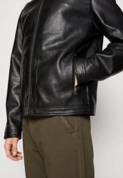 Jack & Jones Jcovern Faux Jacket - Faux Leather Jacket - Black -Zalando UK-Outlet 4e571308d19e4a5fbaf56bed1371171f