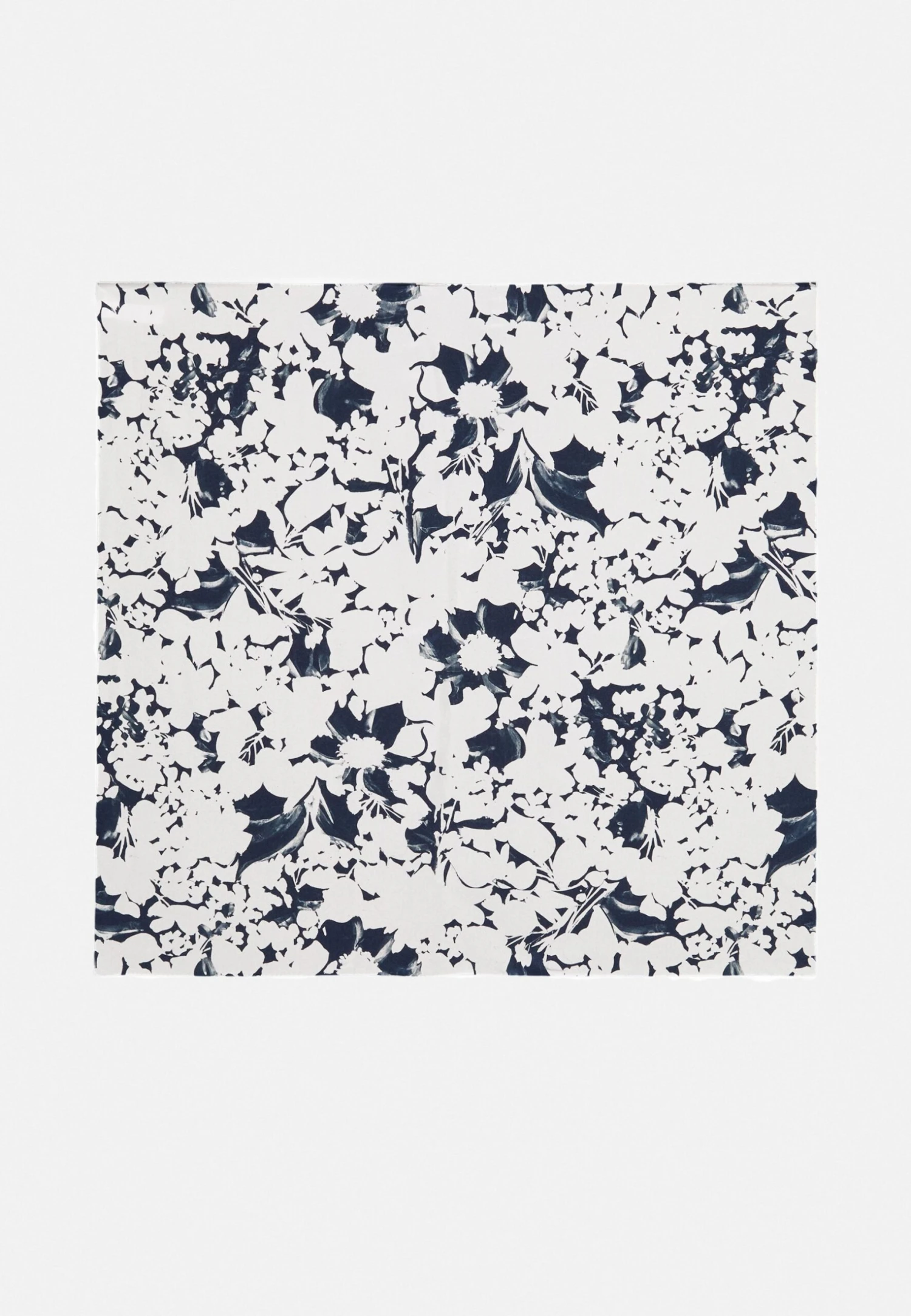 SAMSØE SAMSØE Hailan Scarf - Foulard - Flora Blue 1 SAMSØE SAMSØE Hailan Scarf - Foulard - Flora Blue