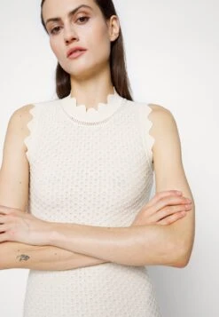 Victoria Beckham Mini Dress - Shift Dress - Natural -Zalando UK-Outlet 50879eb257e54358a59cf54b2d6686c0