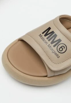 MM6 Maison Margiela Mules - Beige -Zalando UK-Outlet 517734b7fb394e5795a6981944e579d3