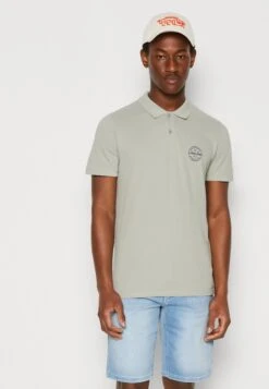 Cars Jeans Cardiff - Denim Shorts - Bleached 9 Cars Jeans Cardiff - Denim Shorts - Bleached -Zalando UK-Outlet 54b7b0b591ce4403baf2ddb547d99d6c