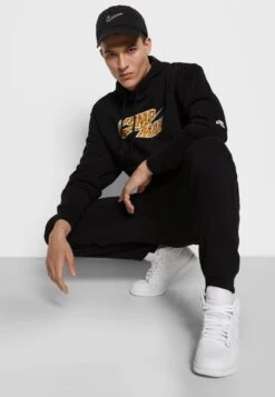 Jordan Pant - Tracksuit Bottoms - Black/Sail -Zalando UK-Outlet 54d3eda806254ac0bf3d4cd7c99fb183