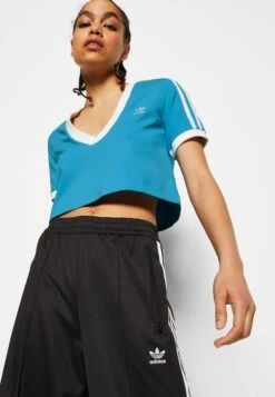 Adidas Originals Cropped Tee - Print T-Shirt - App Sky Rush -Zalando UK-Outlet 555efcbac3714531b83ea5280a02ad98