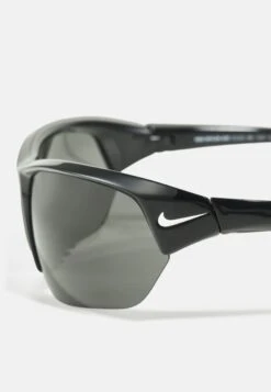 SKYLON ACE UNISEX - Sunglasses - Black/grey -Zalando UK-Outlet 55731371977e476c8dd7fff5bff77828