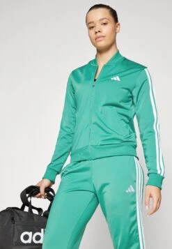 Adidas Sportswear SET - Tracksuit - Semi Court Green 23 Adidas Sportswear SET - Tracksuit - Semi Court Green -Zalando UK-Outlet 565db5a921d94c83a08f3e1c94cb86b5