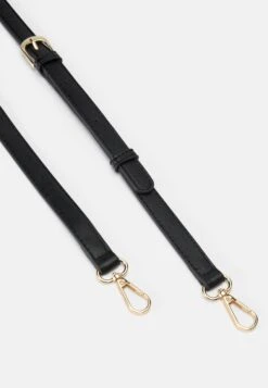 Valentino Bags WINTER - Handbag - Nero -Zalando UK-Outlet 5737a7523f54407ba0bf1e38551c64f1