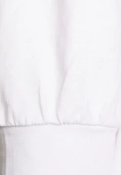 Vero Moda Vmkerry 2/4 O-Neck Vma Jrs Noos - Basic T-Shirt -Zalando UK-Outlet 594df5e77118431aa458a1962eb57040