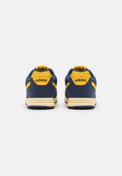 Adidas Originals Zx 1000 C Unisex - Trainers - Navy Blue/Bright Gold/White -Zalando UK-Outlet 5b80ce9b68754640bef3c5da58738077