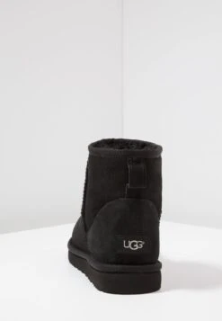 Ugg Classic Mini - Classic Ankle Boots - Black -Zalando UK-Outlet 5c3df8a71311408f815b3420df1f277d