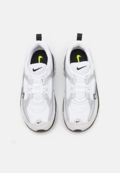 Nike Sportswear Air Max Bliss - Trainers - White/Metallic Silver/Photon Dust/Black/Volt -Zalando UK-Outlet 5d57ab15fdd0474cbd44e773621396f9