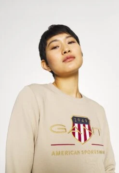 Gant Archive Shield C Neck - Sweatshirt - Dry Sand -Zalando UK-Outlet 5eecb42895a348c7a8648a5d67156e4c