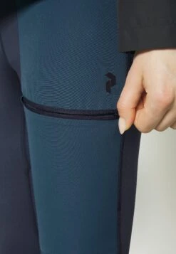 Peak Performance Vislight Track - Leggings - Salute Blue -Zalando UK-Outlet 5f59fa31366d490d95e5ed637bee5612