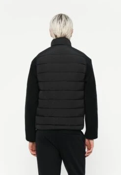 Weekend Offender GACHA - Waistcoat - Black -Zalando UK-Outlet 60a7cb0a1852430d89a756709232b790