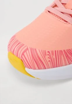 JOMA FENIX UNISEX - Road Running Shoes - Pink 12 JOMA FENIX UNISEX - Road Running Shoes - Pink -Zalando UK-Outlet 61e593f19a204545b6640a89159c68f5