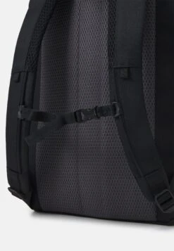 Sandqvist Walter Unisex - Rucksack - Black -Zalando UK-Outlet 659661af029144f8aa8dc995ed5bc5db