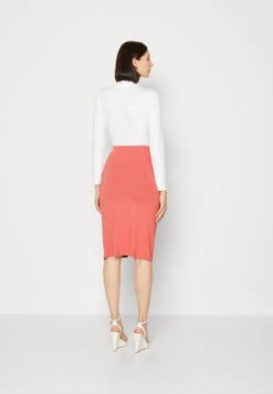 Anna Field Front Knot Midi Skirt - Pencil Skirt - Red -Zalando UK-Outlet 65a0c23f9db145ba8c29d375f6848ed0