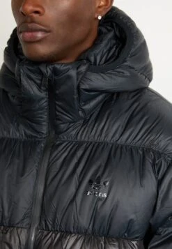 Adidas Originals ADICOLOR DOWN REGEN - Winter Jacket - Black -Zalando UK-Outlet 69bee70868114b9b98915ce32a240373