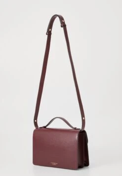 Victoria Beckham DORIAN BAG - Handbag - Burgundy -Zalando UK-Outlet 6a1b2b8148a44b9da18e9b98d78eba2f