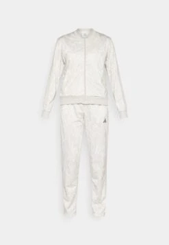 Adidas Sportswear SET - Tracksuit - Semi Court Green 28 Adidas Sportswear SET - Tracksuit - Semi Court Green -Zalando UK-Outlet 6a34863d7faf402dabc28bf4bcb487a8