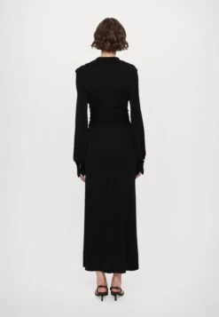 DIANE VON FURSTENBERG PERFECT WRAP - Long Sleeved Top - Black -Zalando UK-Outlet 6b2a8819168b4dfc860e874be7759b09