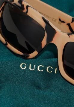 Gucci Unisex - Sunglasses - Havana/Brown -Zalando UK-Outlet 6b9b82258f4c41119503828d1dca9d72