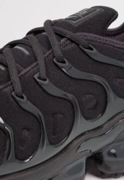Nike Sportswear Air Vapormax Plus - Trainers - Black/Dark Grey -Zalando UK-Outlet 6c98bf5e24cd49f78a1b0b3f78dc35f6