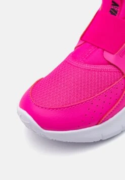 Nike Performance FLEX RUNNER 3 - Road Running Shoes - Laser Fuchsia/black 22 Nike Performance FLEX RUNNER 3 - Road Running Shoes - Laser Fuchsia/black -Zalando UK-Outlet 6d95e16539dd491892bf367004c2cfea