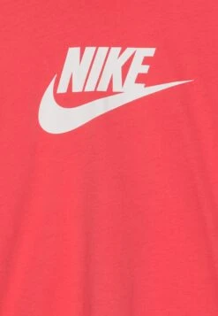 Nike Sportswear Boyfriend Tee Futura - Print T-Shirt - Sea Coral/White -Zalando UK-Outlet 6fea34a4bda14475838add5dc2da043e