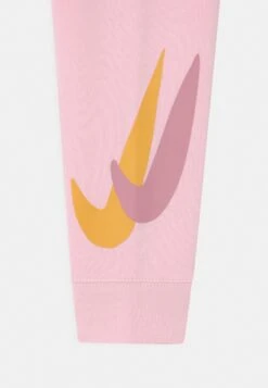 Nike Sportswear Print- Tracksuit Bottoms - Pink Foam -Zalando UK-Outlet 71c526d281fb400aa597ebb037ea3239