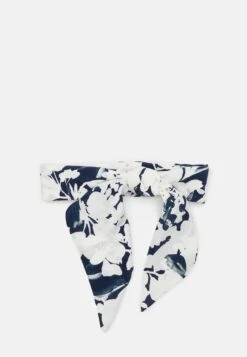 SAMSØE SAMSØE Hailan Scarf - Foulard - Flora Blue 4 SAMSØE SAMSØE Hailan Scarf - Foulard - Flora Blue -Zalando UK-Outlet 7303f1b0d420404889a0d7ba6de1190d