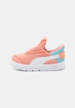 Puma COURTFLEX V3 SLIPTECH UNISEX - Road Running Shoes - Aqua/white/pinkscape -Zalando UK-Outlet 7453dbc3a9a04748a3ce66928bc96f9a