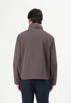 Lyle & Scott FOLD AWAY HOOD JACKET - Light Jacket - Espresso -Zalando UK-Outlet 748ce184faba4c1e9f422deb1060eff6