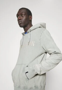 True Religion Embro Direct Hoody - Hoodie - Frost -Zalando UK-Outlet 7528d8fb1b744a9a845c7c9fce22a2a2