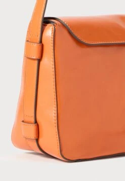 PARFOIS Cross Body Bag - Orange -Zalando UK-Outlet 7799e527da9b43eaa5e64c101e7c7092