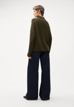 Marc O'Polo LONGSLEEVE STAND UP COLLAR - Jumper - Olive -Zalando UK-Outlet 78149955fa5a47ba8af06461ab90f394