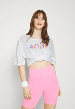 Oversized - Print T-Shirt - White -Zalando UK-Outlet 7a9b14bc9b764d5ea1f88e62b615ae7a