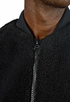 Pegador EMBER - Faux Leather Jacket - Black -Zalando UK-Outlet 7ab1f8dc312a4d23b6c8b752bf174ba3