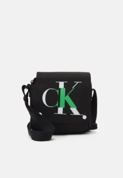 Calvin Klein Jeans Urban Crossbody Unisex - Across Body Bag - Black
